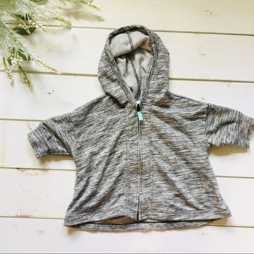 Girls 3t poncho sweatshirt half sleeve